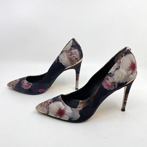 TED BAKER 'Kawaap Chelsea' Floral Satin Pointed-Toe Stiletto Pumps - Picture 3 of 8